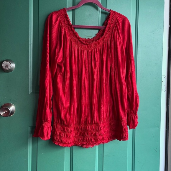 Cato off shoulder size large top red Excellent condition - Picture 1 of 6